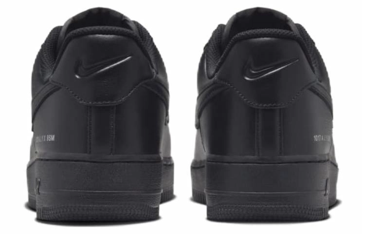 Nike Air Force 1 Low