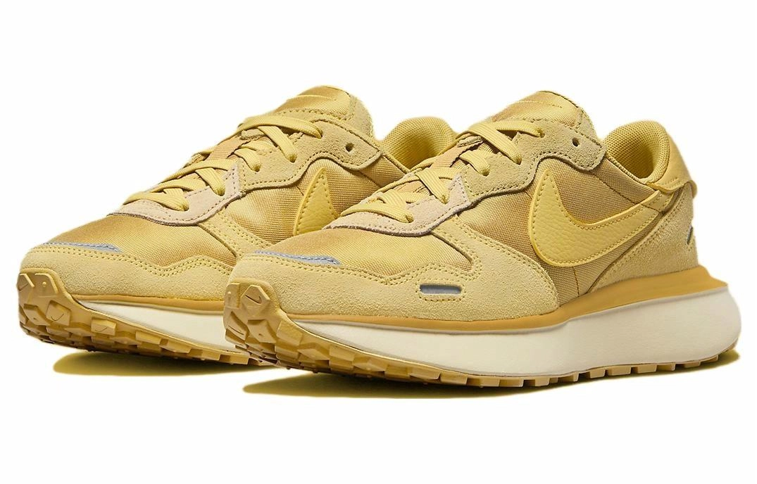 Nike Phoenix Waffle
