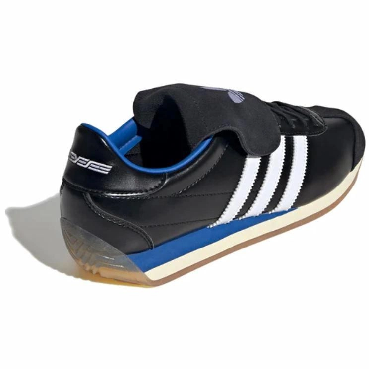 YESEYESEE x adidas originals COUNTRY OG