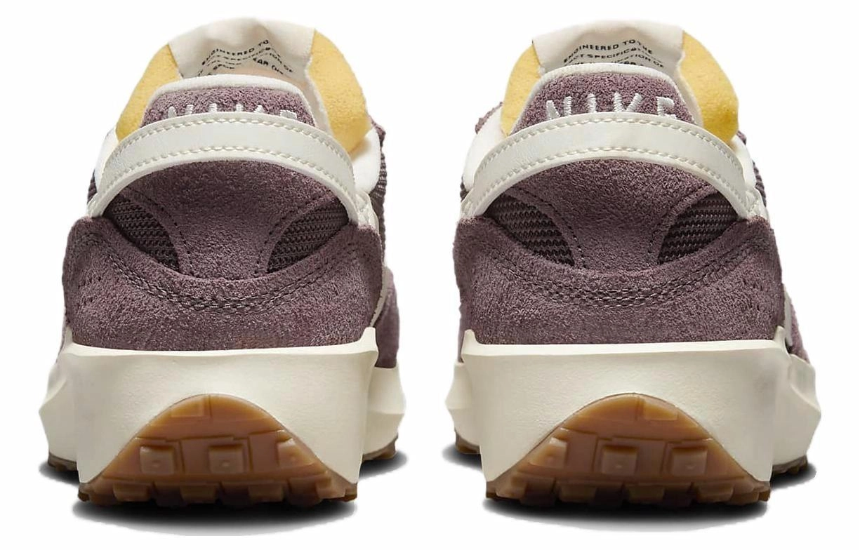 Nike Waffle Debut