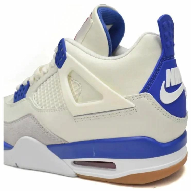 Nike SB x Jordan Air Jordan 4 "Sapphire"
