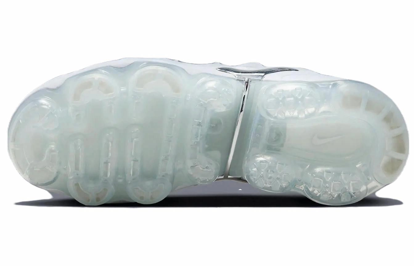 Nike Air VaporMax Plus "White Chrome"