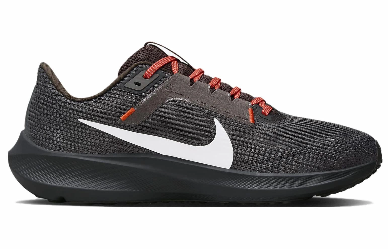 Nike Air Zoom Pegasus 40