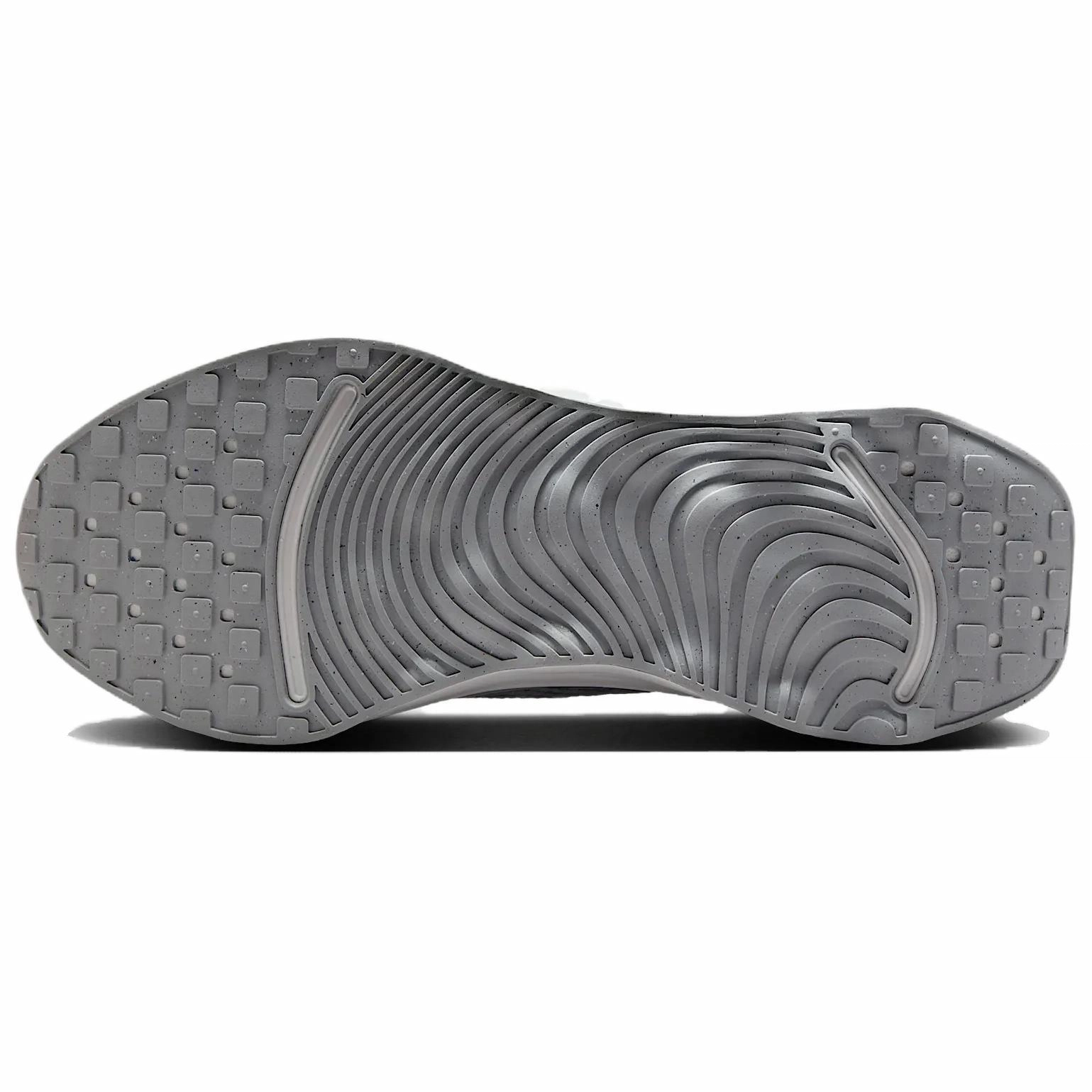 Nike Motiva