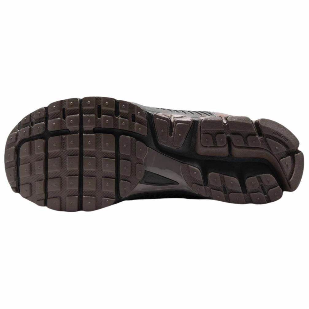 Nike Air Zoom Vomero 5 Cave Stone
