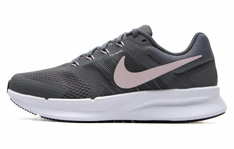 Nike Run Swift 3
