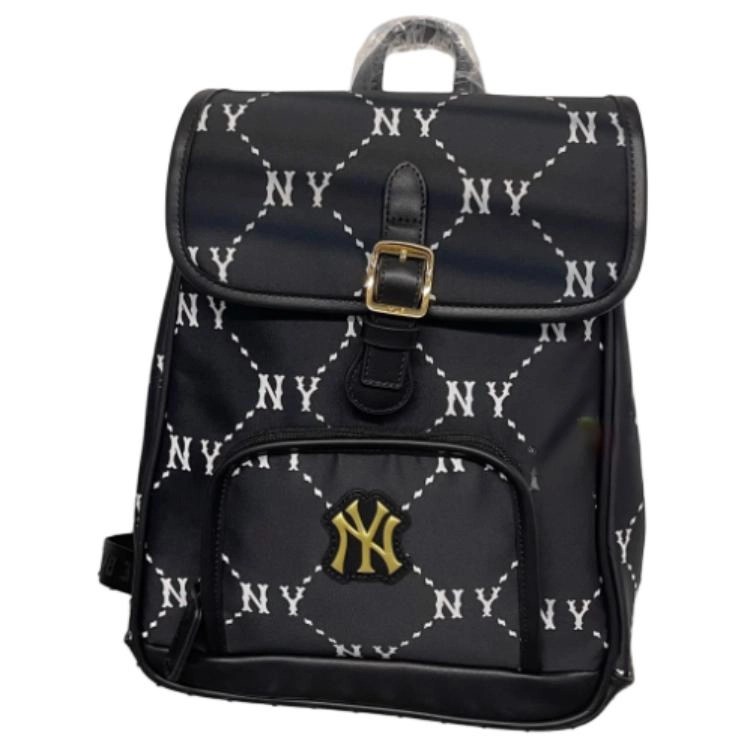 MLB )