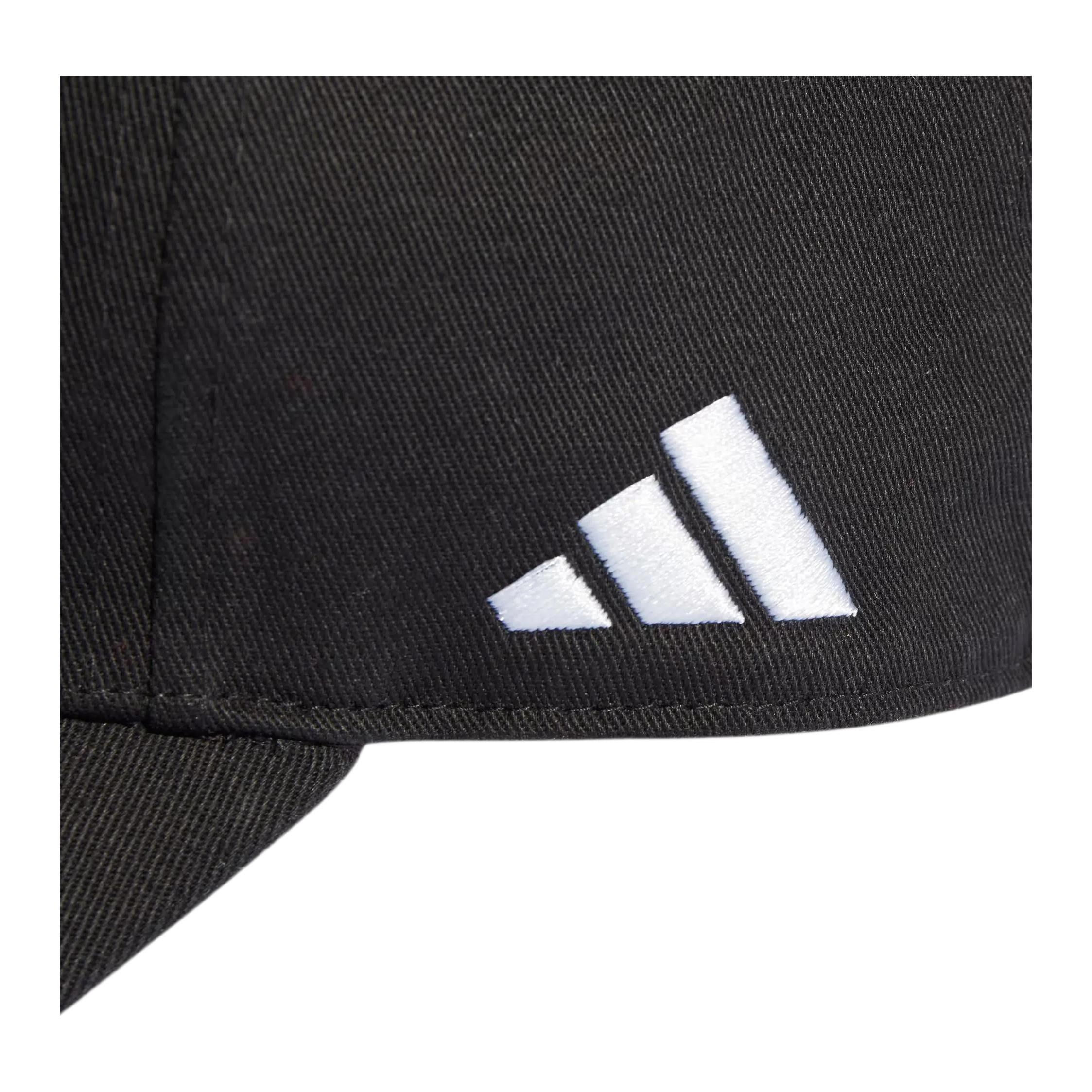adidas -