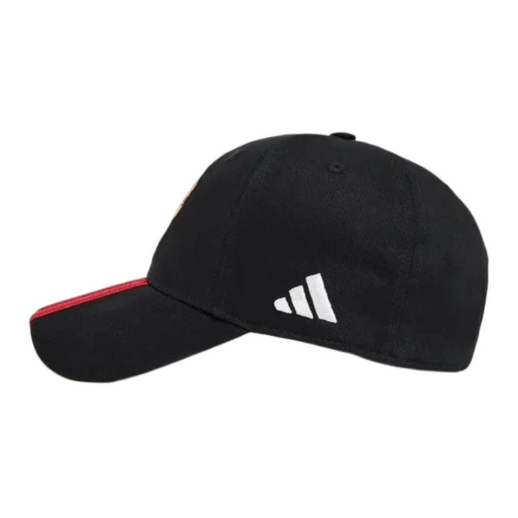 adidas -