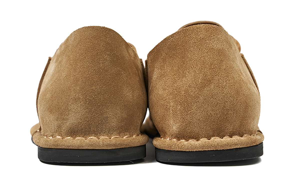 MINNETONKA KANGAROO SHOES