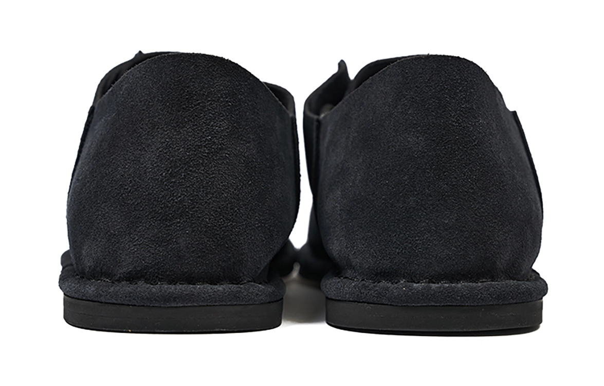 MINNETONKA KANGAROO SHOES