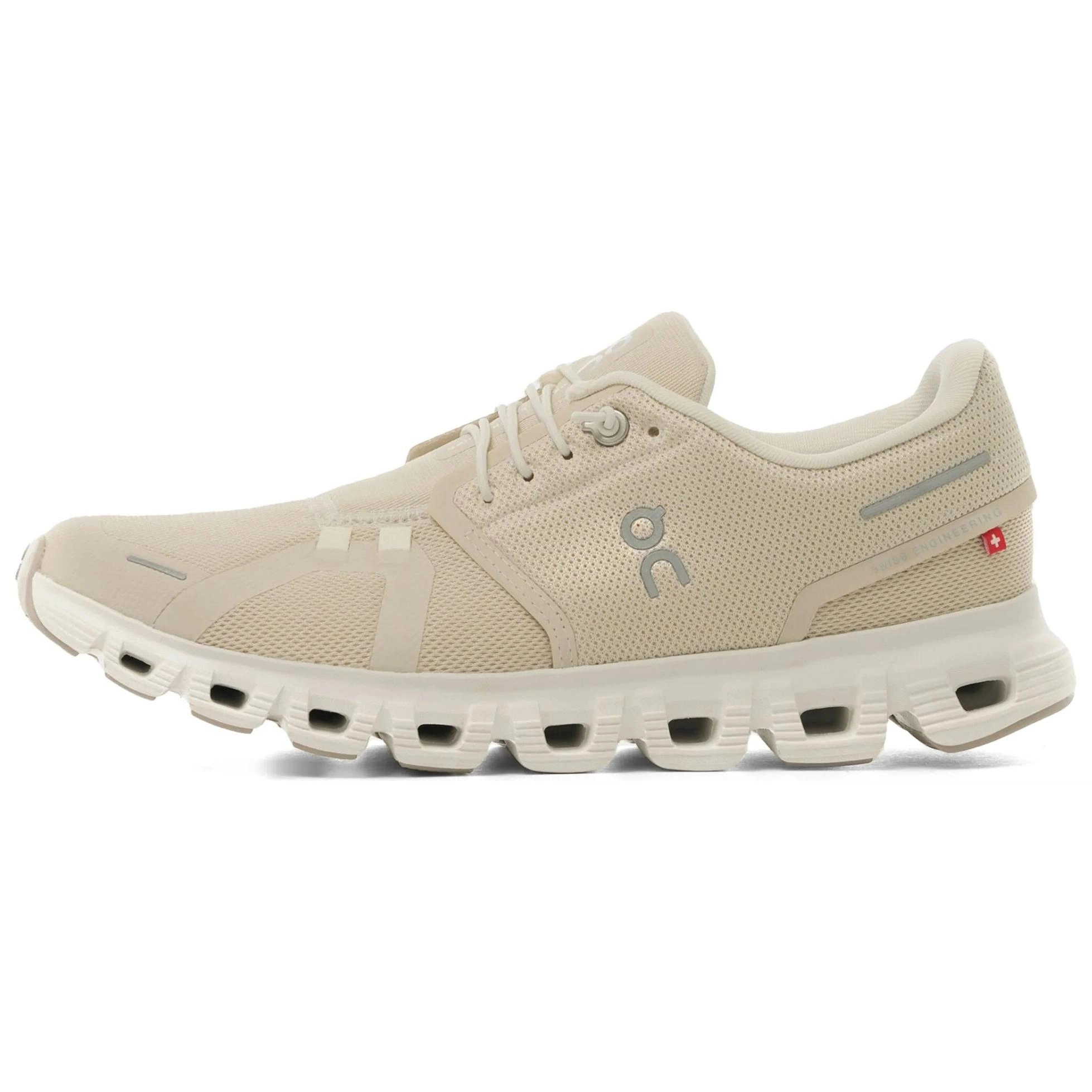 On On Running Cloud 6
