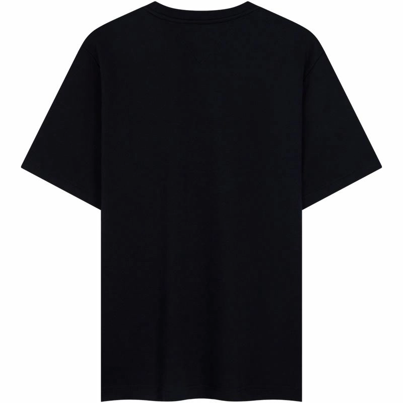 Tommy Hilfiger T
