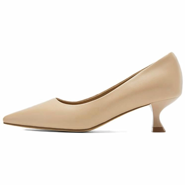 NINE WEST