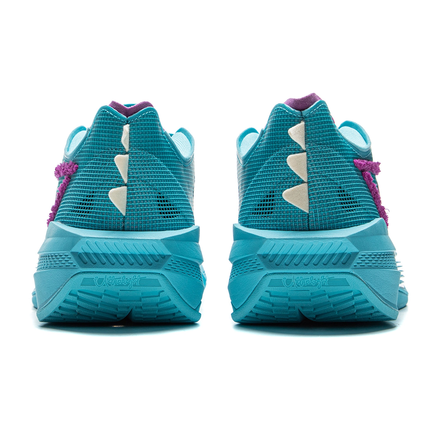 Disney x LiNing Ultra Light 2025