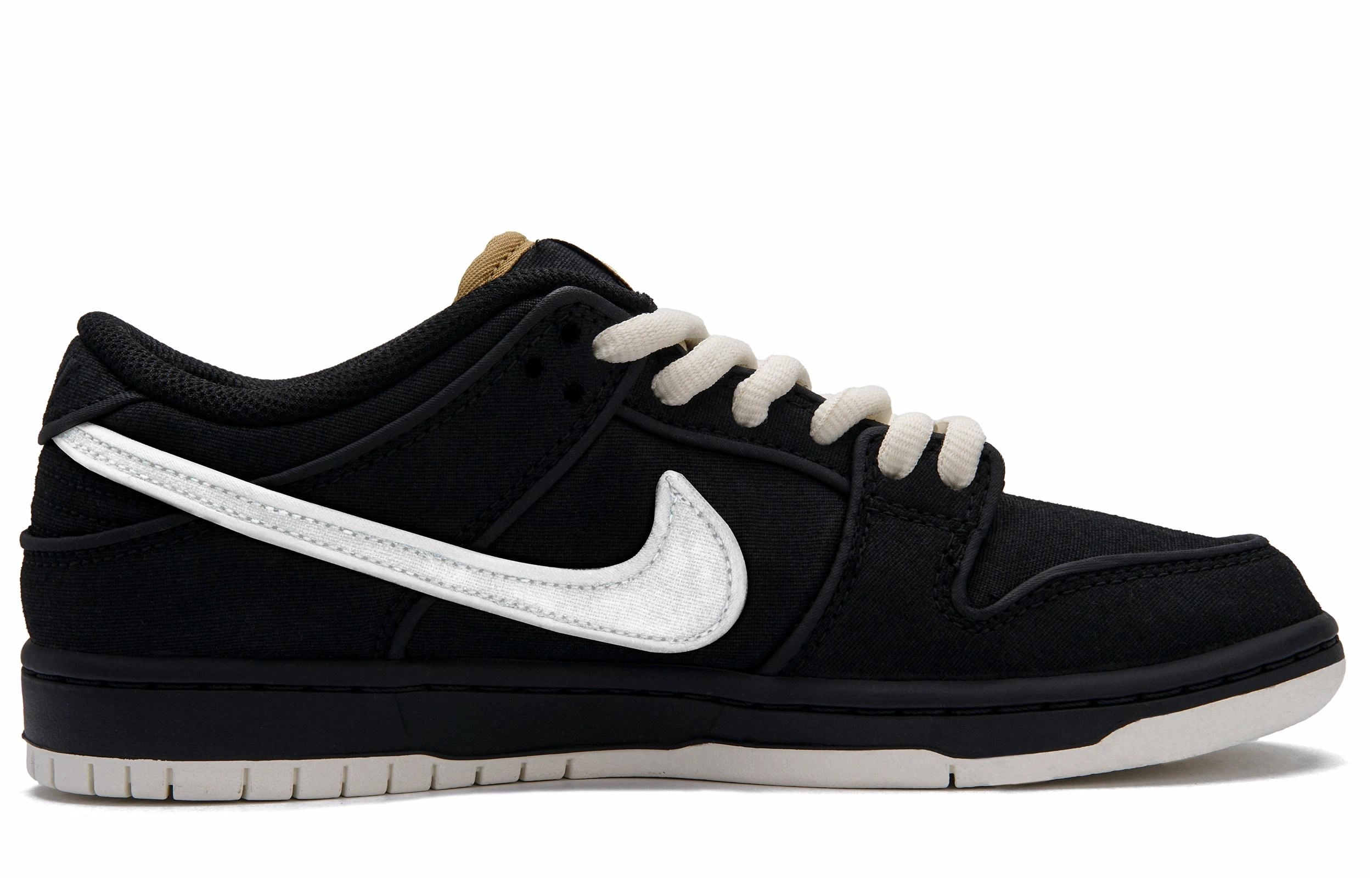 Nike Dunk SB "white hole 2.0"
