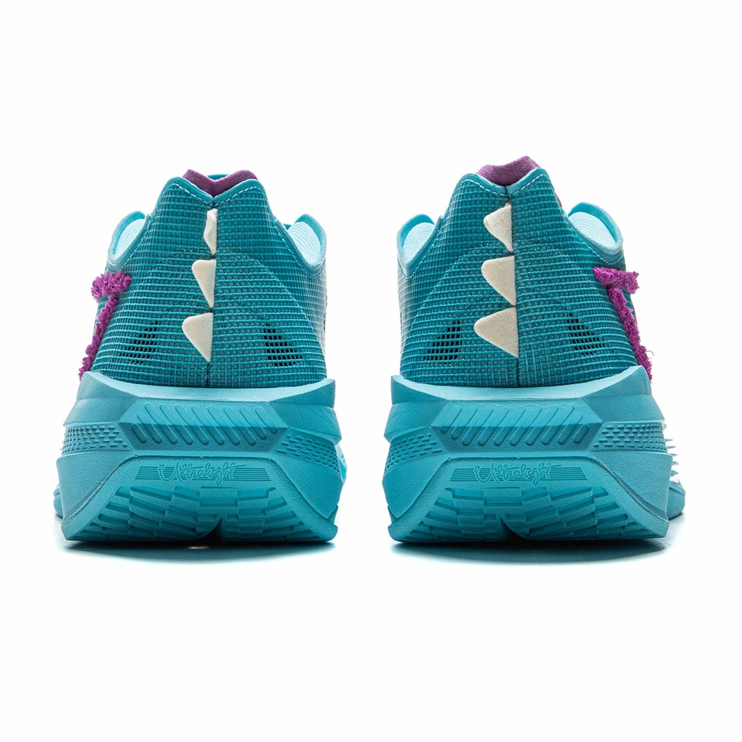 Disney x LiNing Ultra Light 2025
