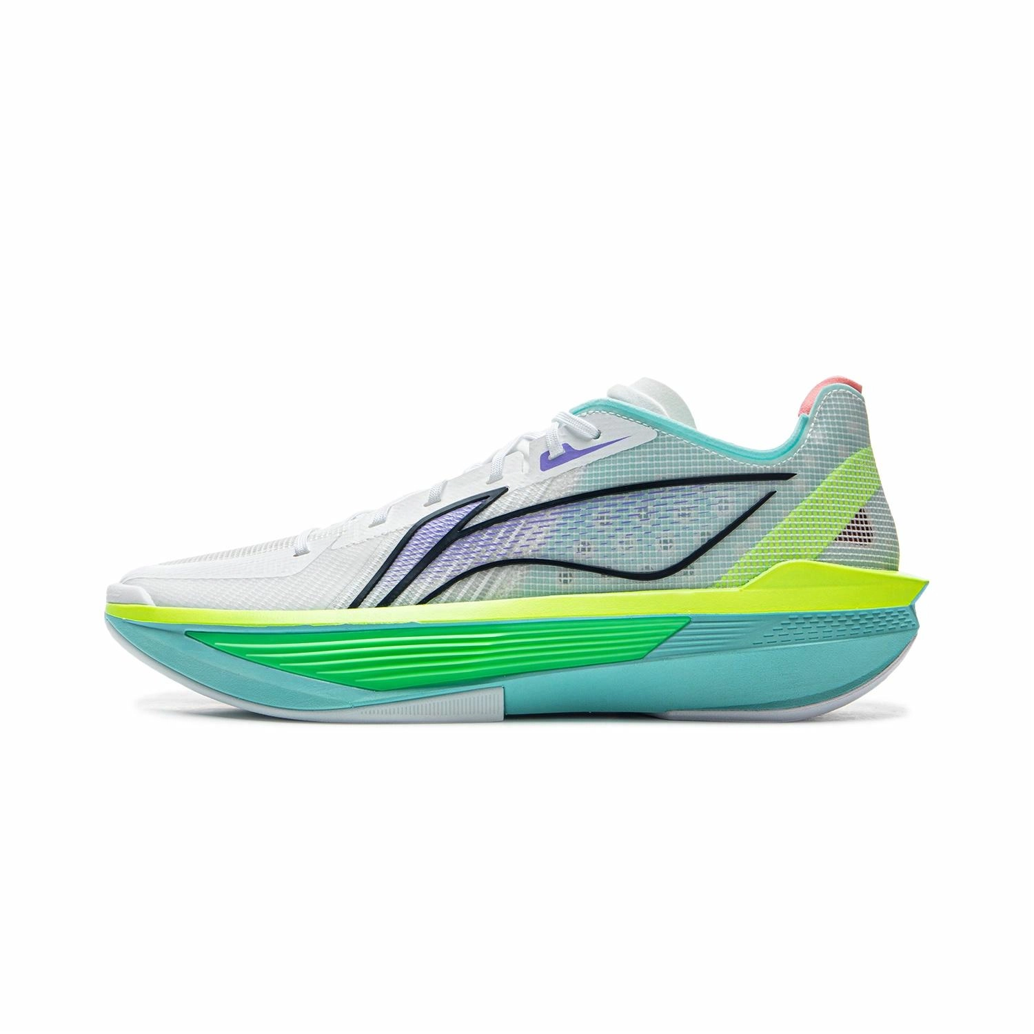 LiNing Ultra Light 2025