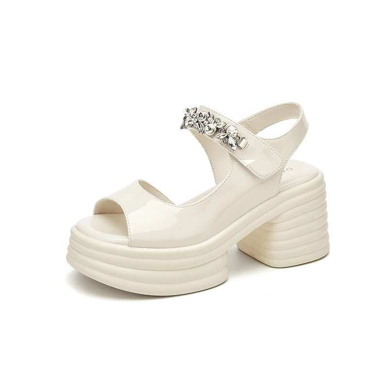 DAPHNE PU