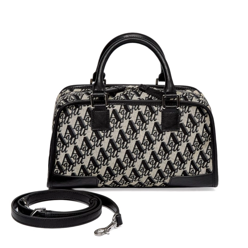 AQUASCUTUM