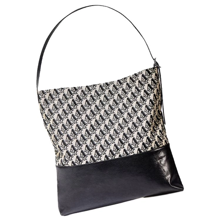 AQUASCUTUM