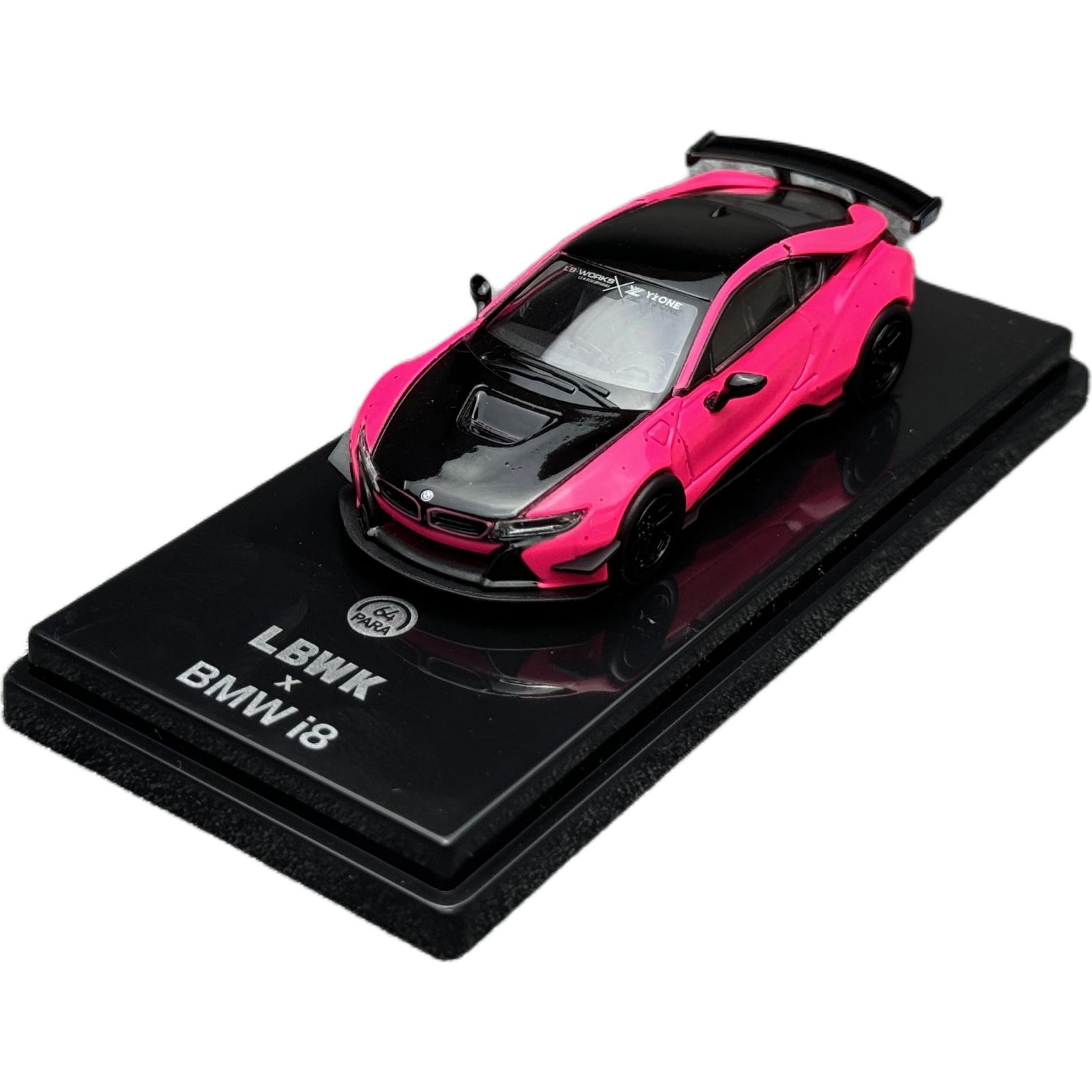 164 LBWK BMW i8