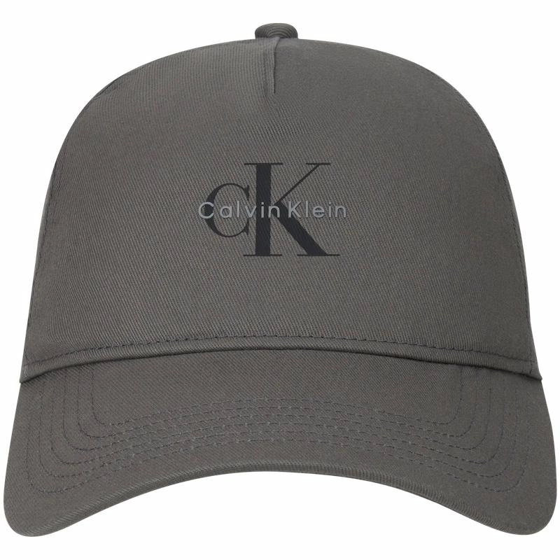CALVIN KLEIN