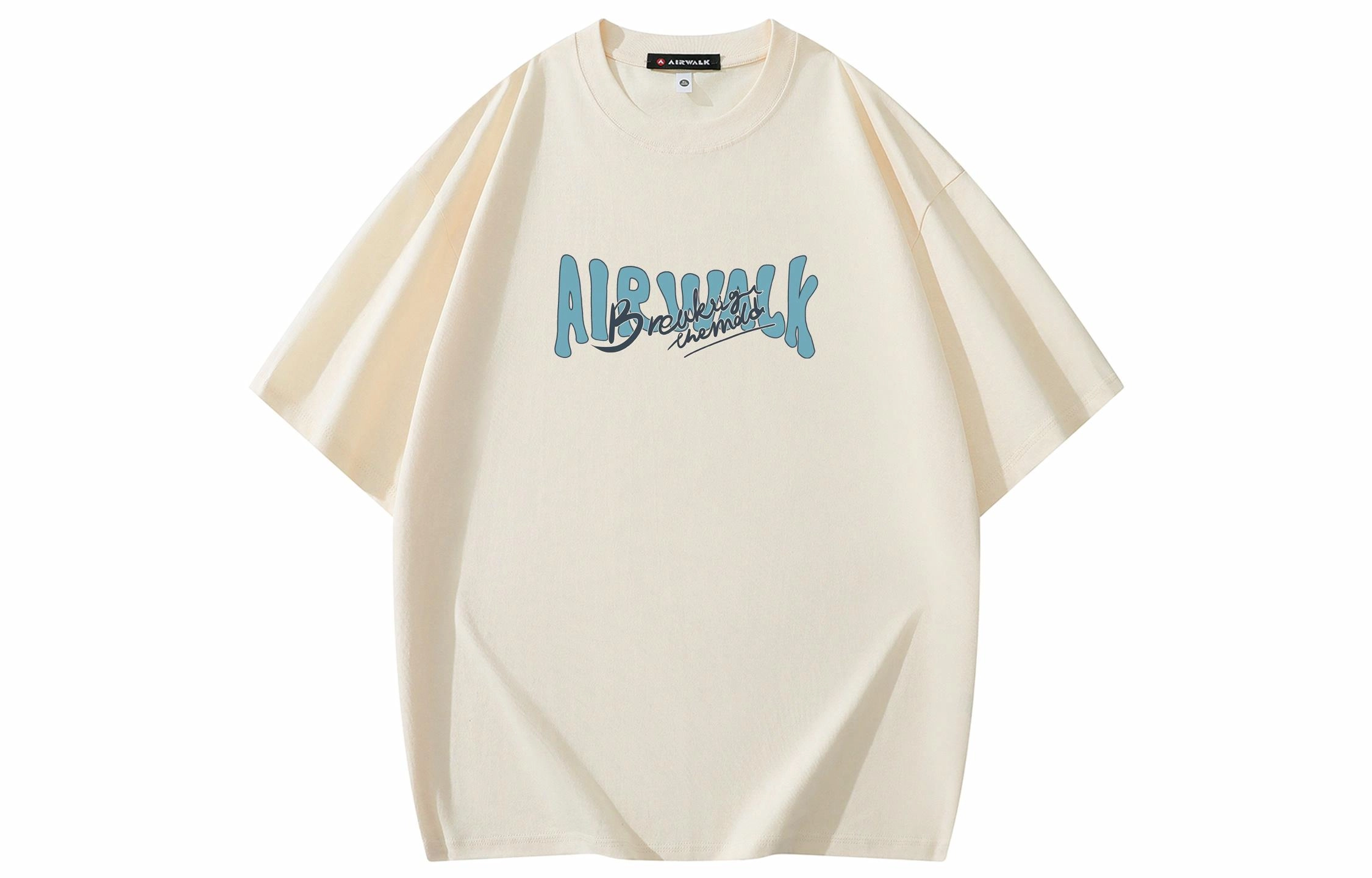 Airwalk T