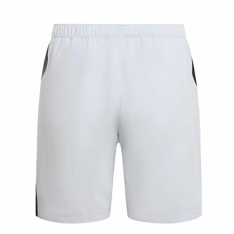 YONEX