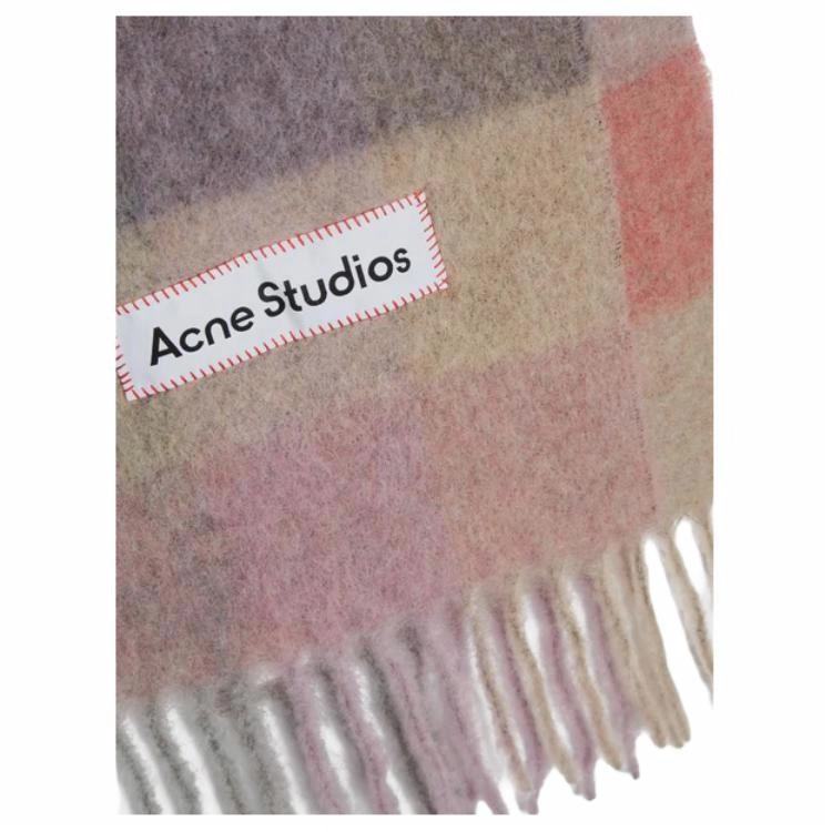 Acne Studios