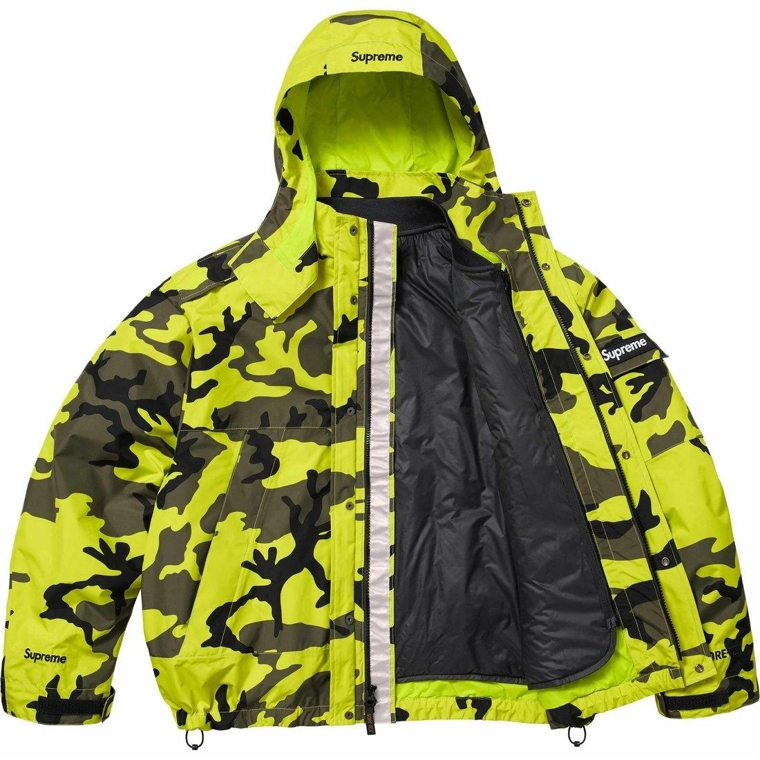 Supreme SS25 WEEK1 2-in-1 GORE-TEX Shell + Quilted Liner Vest