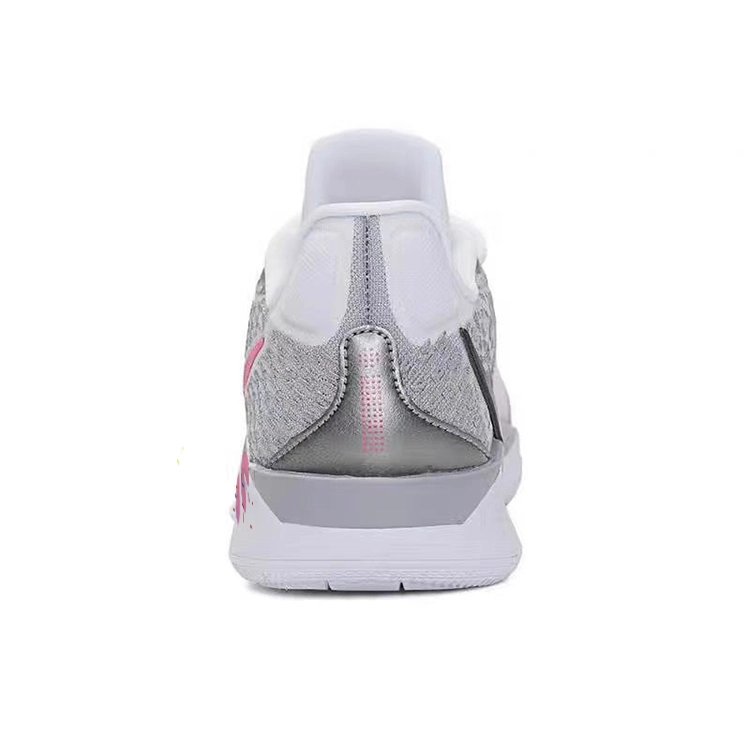 Nike Sabrina 2