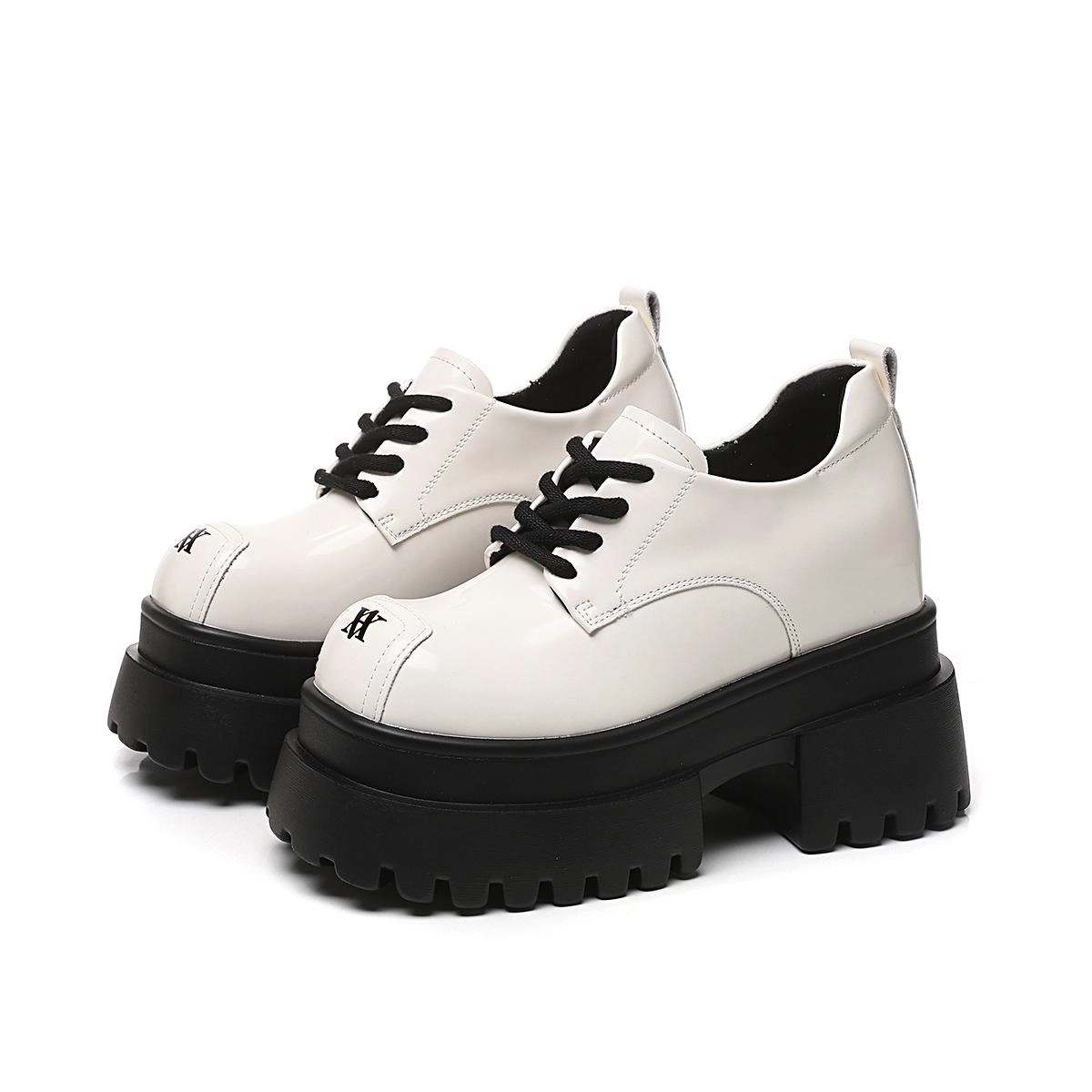 AQUASCUTUM