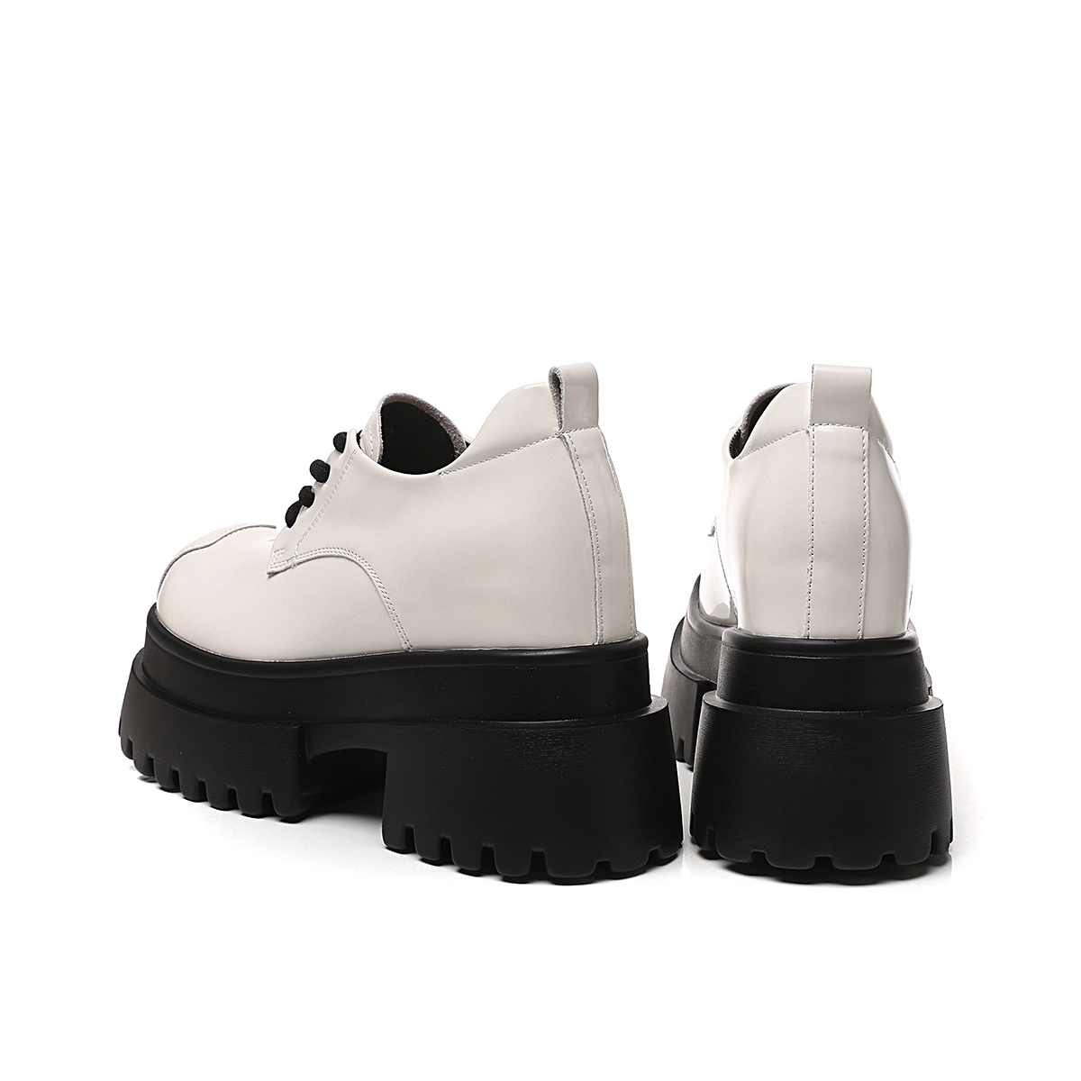 AQUASCUTUM