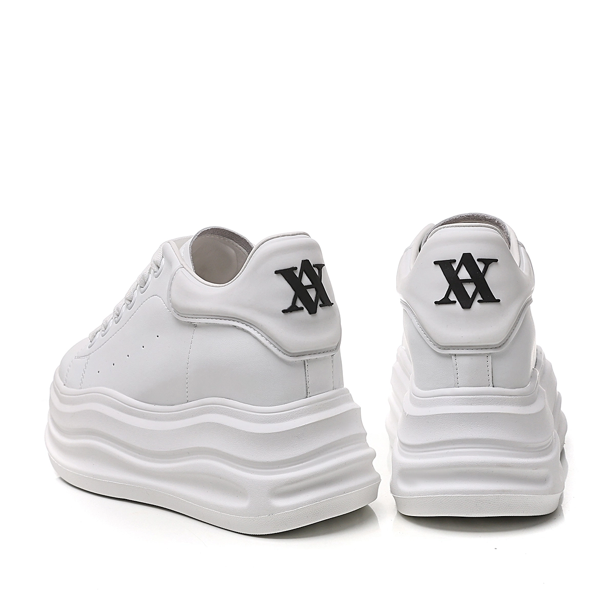 AQUASCUTUM