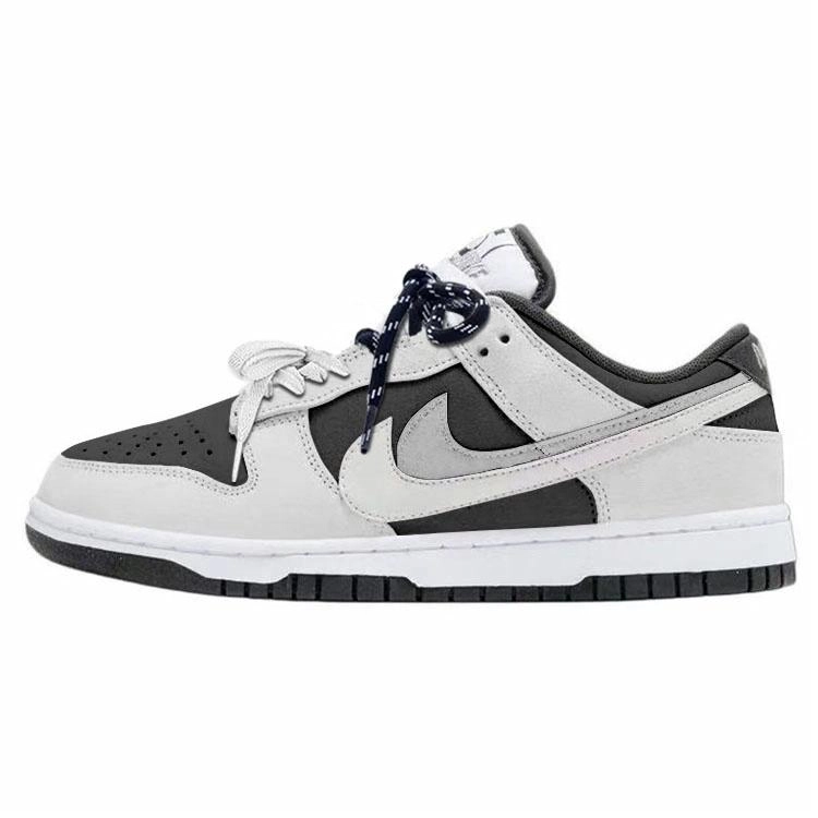 Nike Dunk LowDouble Swoosh