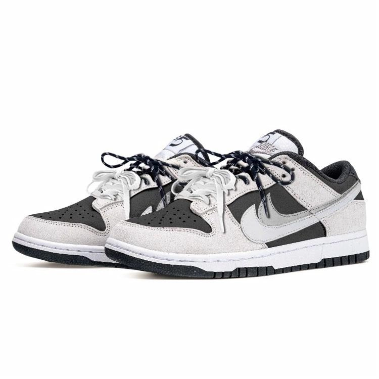 Nike Dunk LowDouble Swoosh
