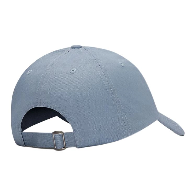 Under Armour -