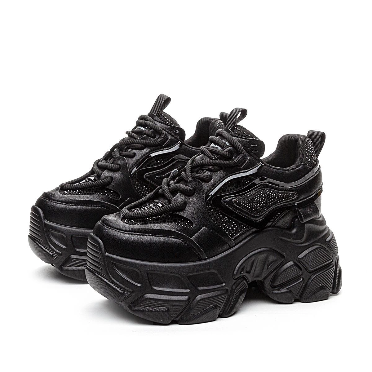 AQUASCUTUM