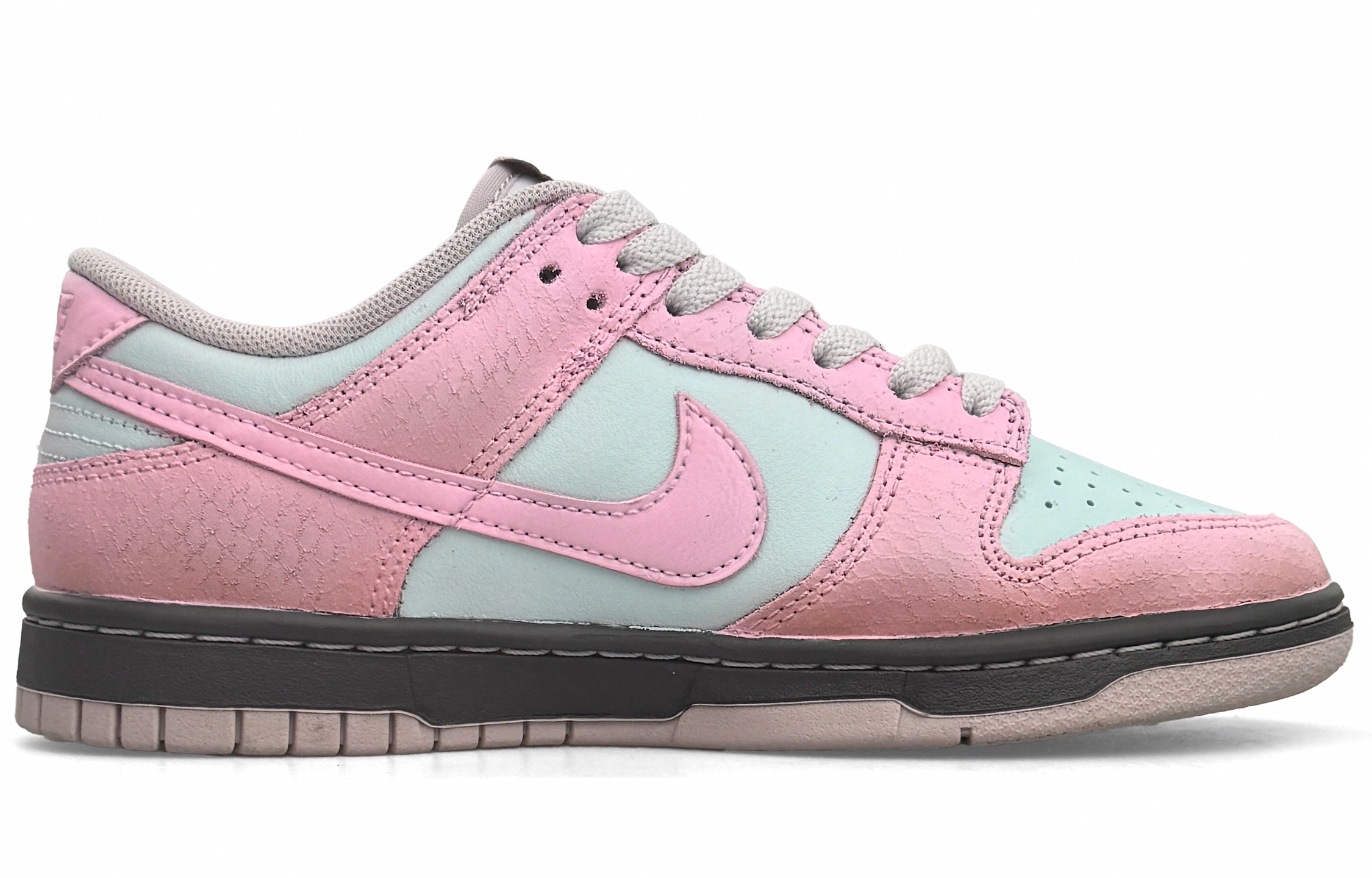 Nike Dunk LOW SE TCO ins