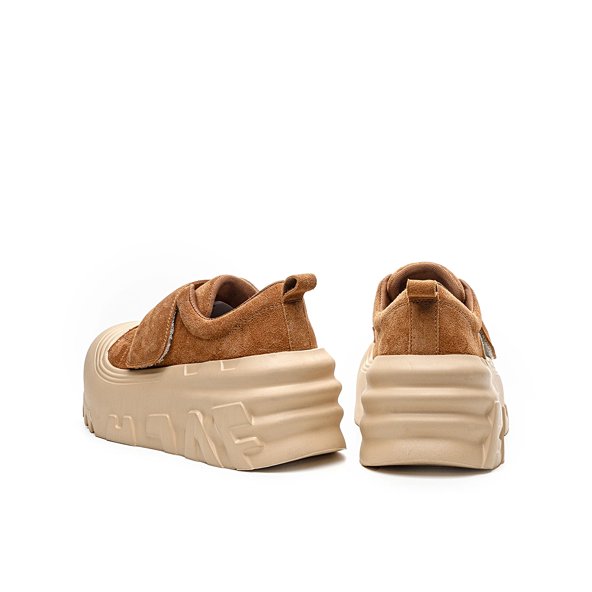 AQUASCUTUM
