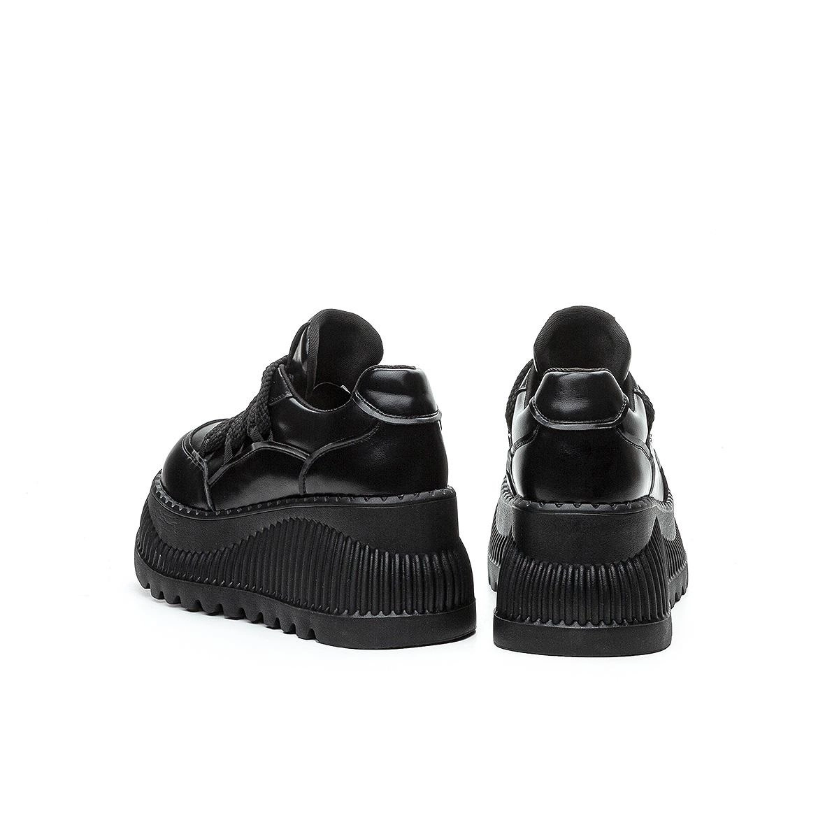 AQUASCUTUM