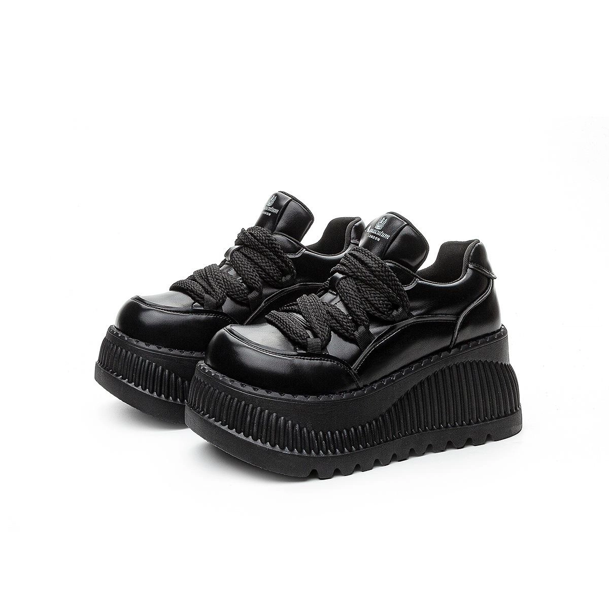AQUASCUTUM