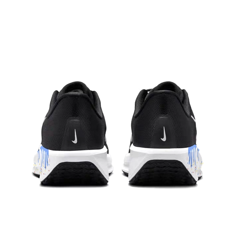 Nike Quest 6