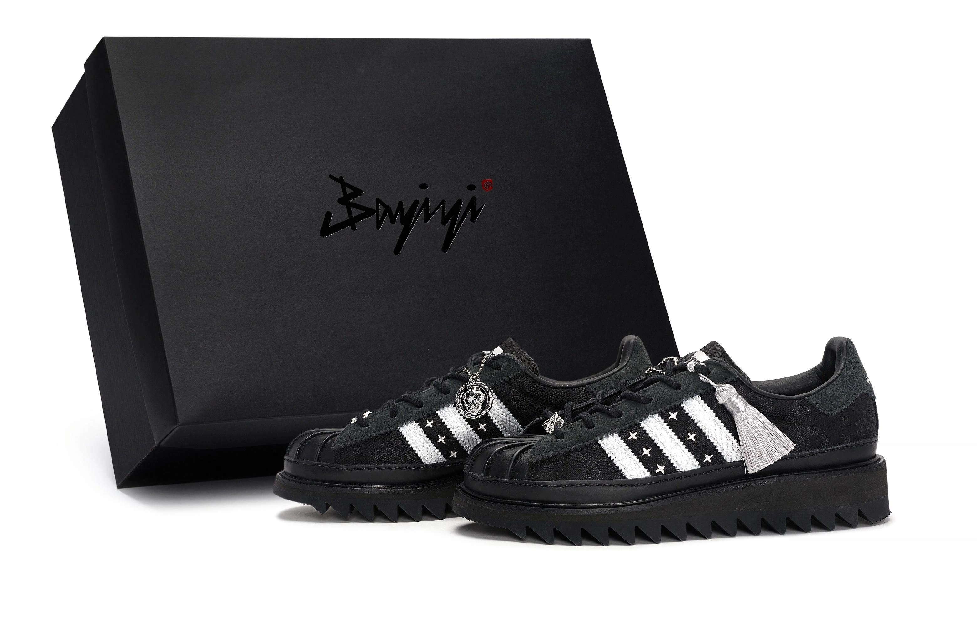 CLOT x adidas originals SUPERSTAR 811 CNY