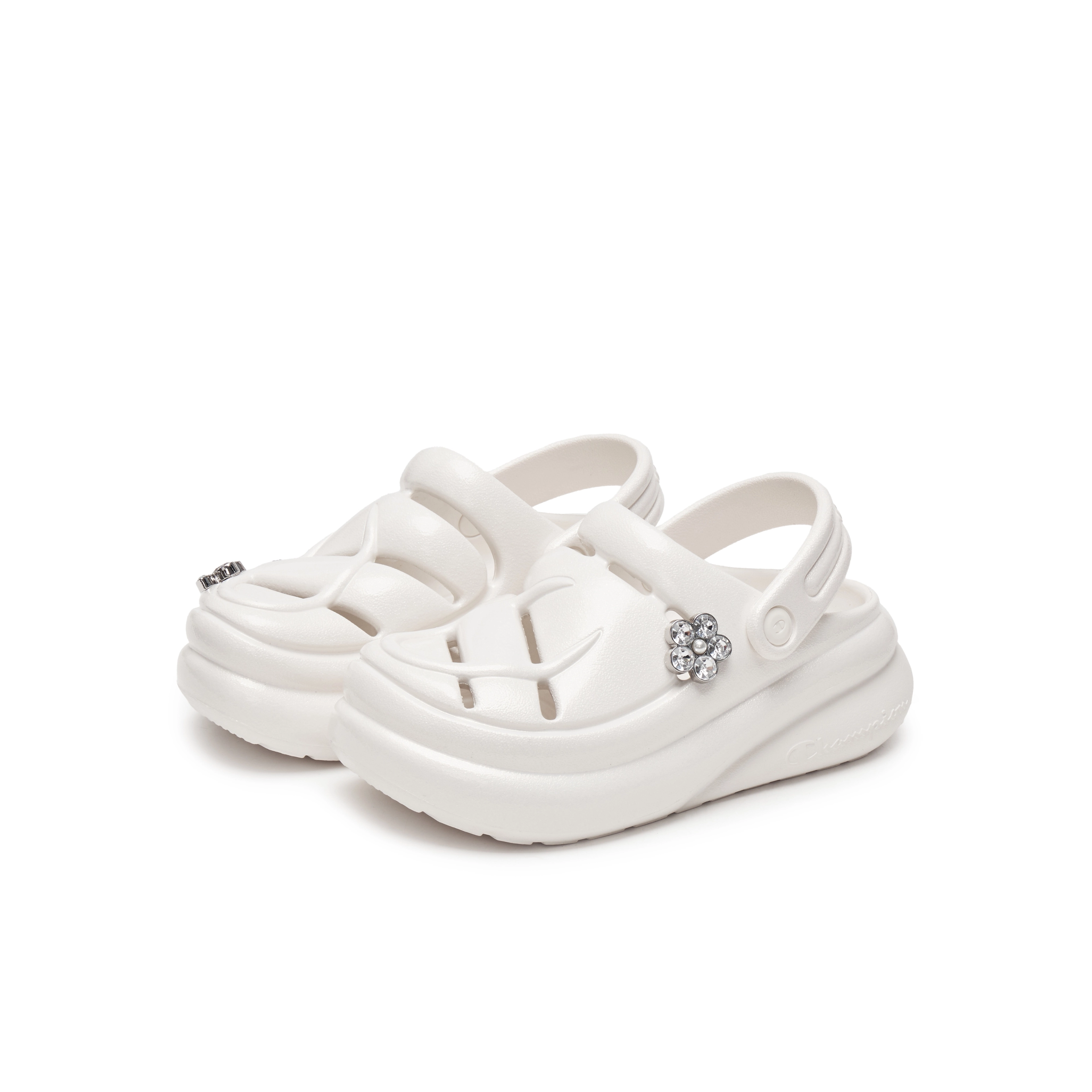 Champion EVA Sandal Yoshi 1 logo