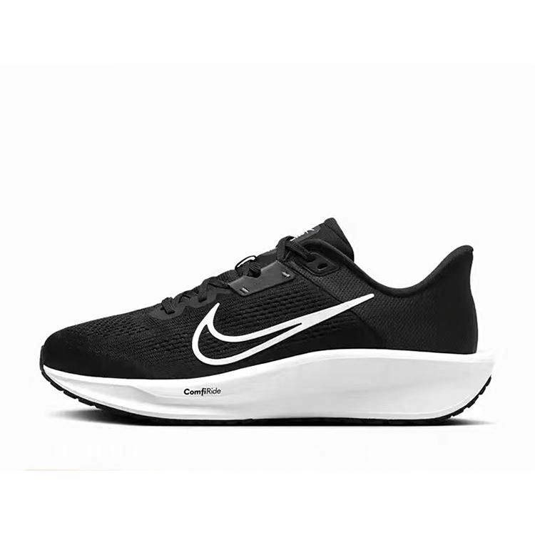 Nike Quest 6