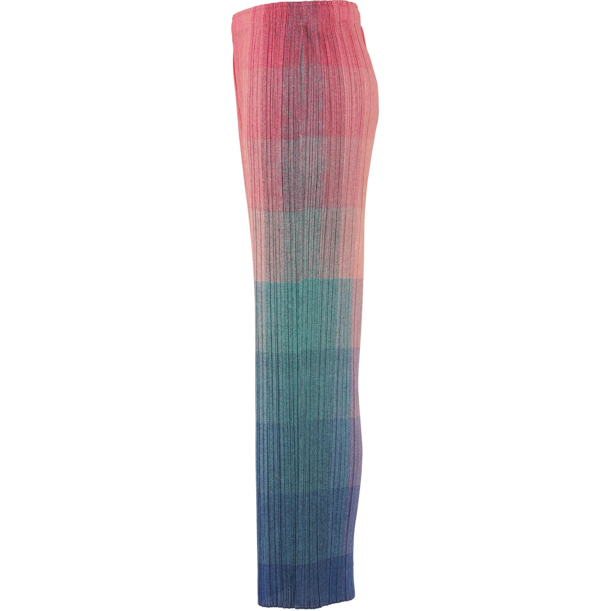 ISSEY MIYAKE