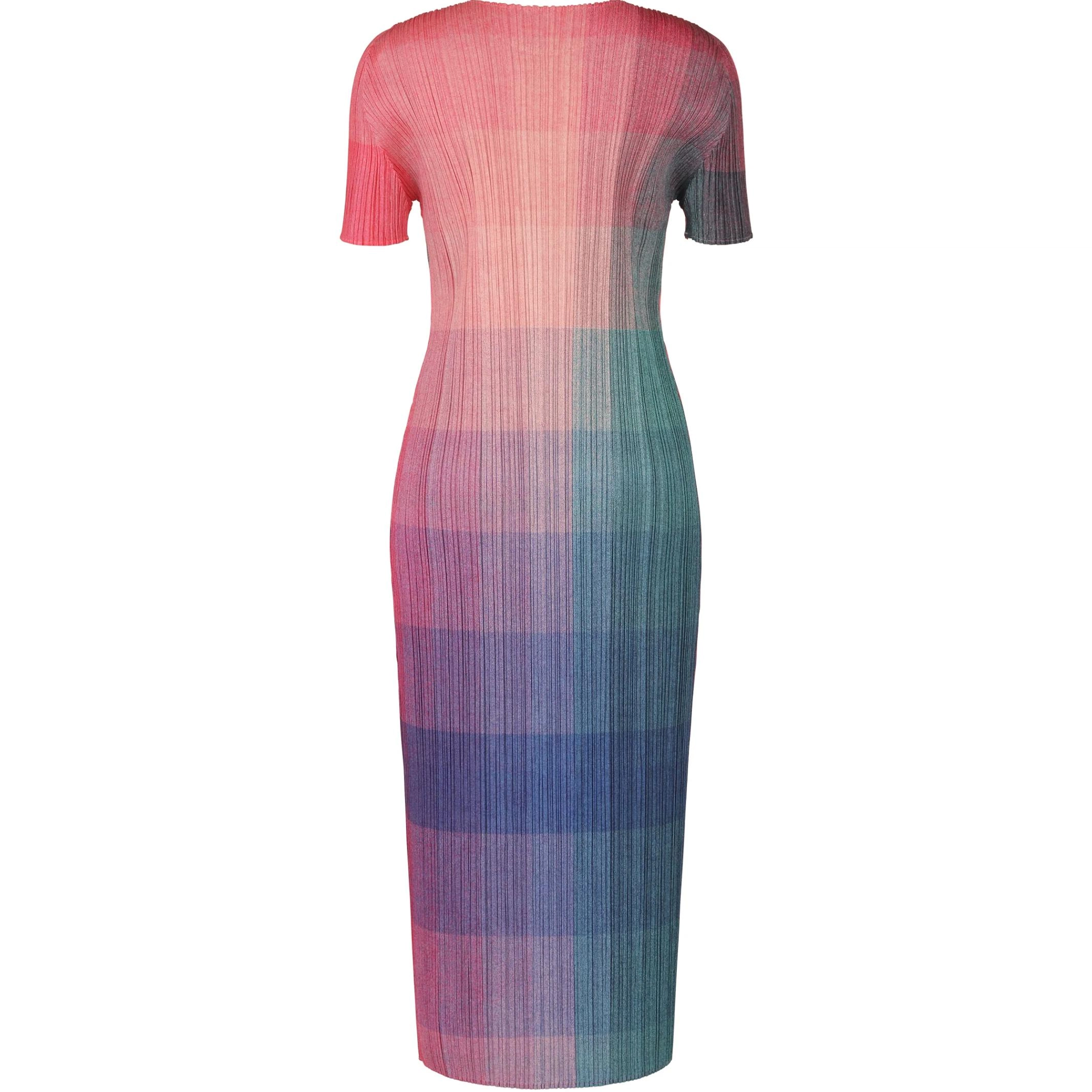 ISSEY MIYAKE SS25