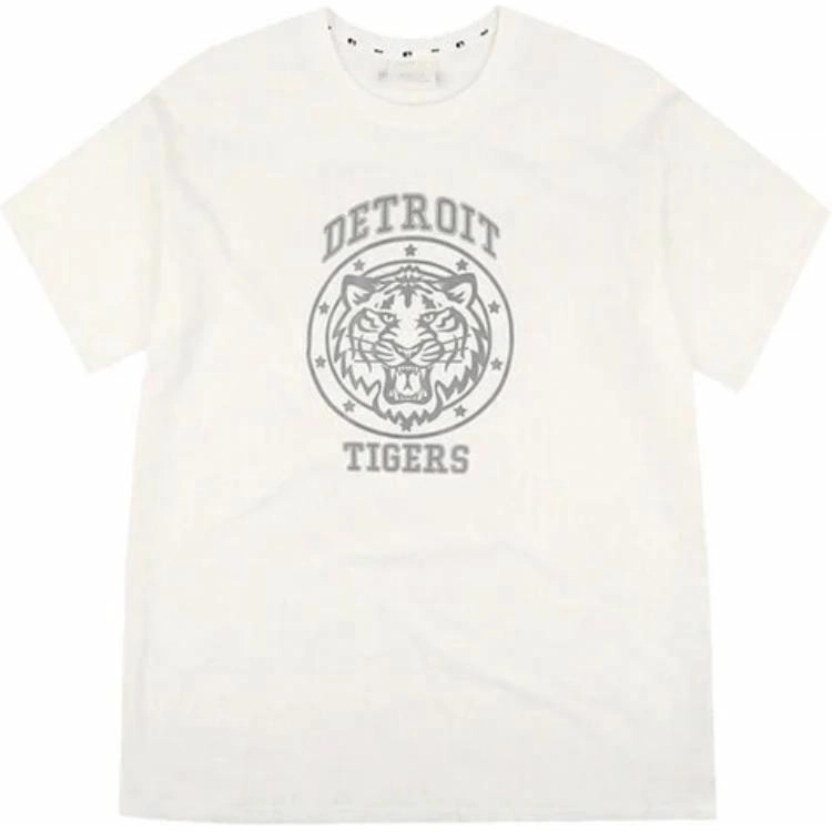 MLB T